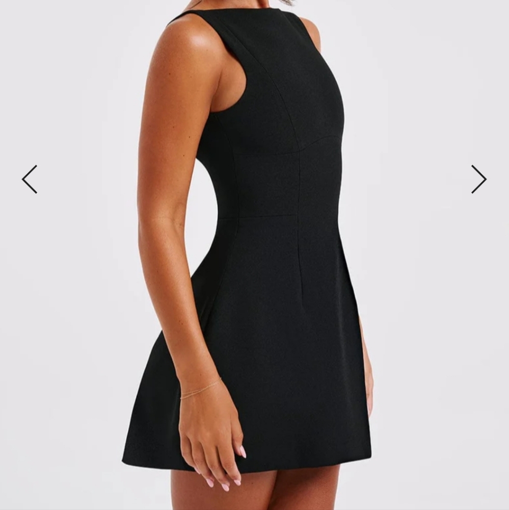 ALANA MINI DRESS - BLACK - Picture 2 of 3